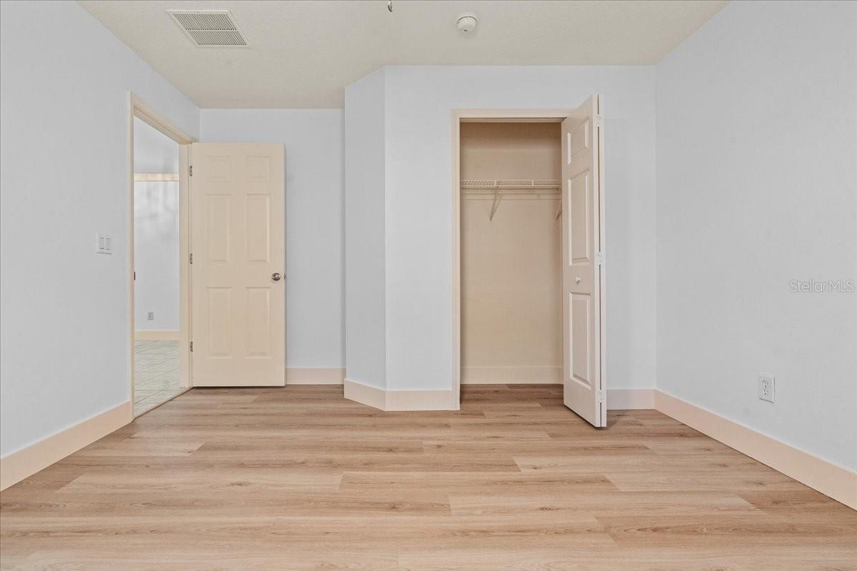 421 ROBIN RD, DAVENPORT, FL, 33896