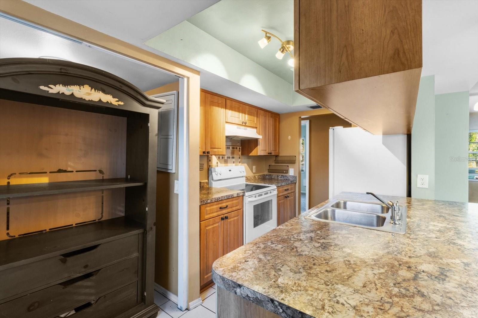 9780 W TENNESSEE LN, CRYSTAL RIVER, FL, 34428