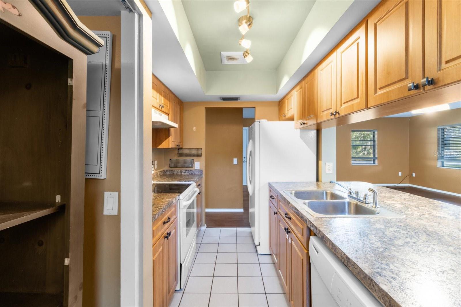 9780 W TENNESSEE LN, CRYSTAL RIVER, FL, 34428