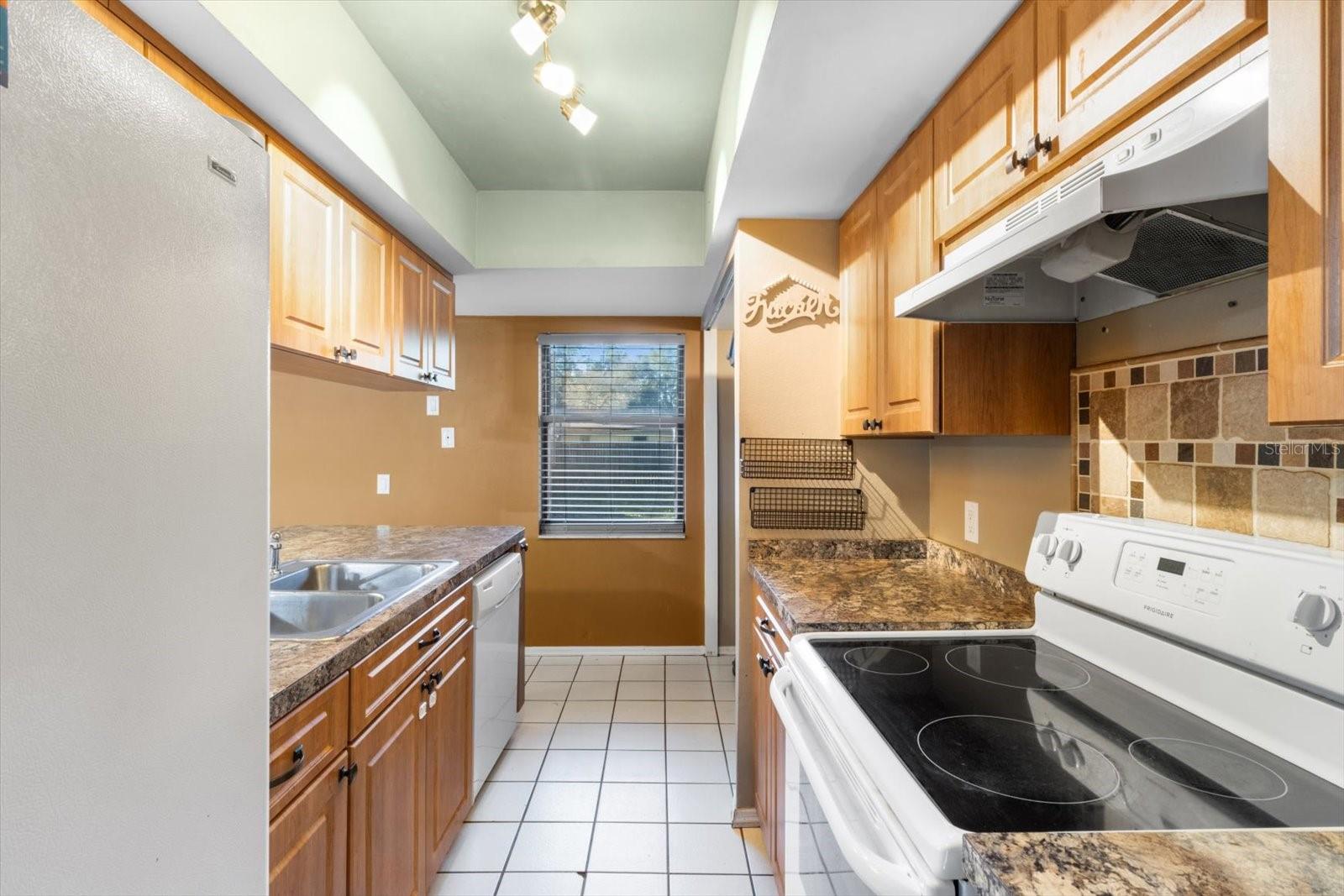 9780 W TENNESSEE LN, CRYSTAL RIVER, FL, 34428