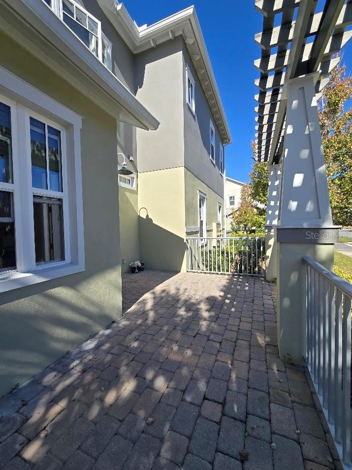 9121 LAUREATE BLVD, ORLANDO, FL, 32827
