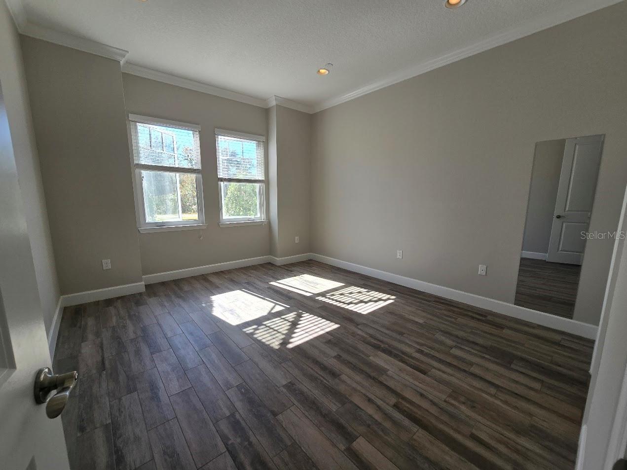9121 LAUREATE BLVD, ORLANDO, FL, 32827
