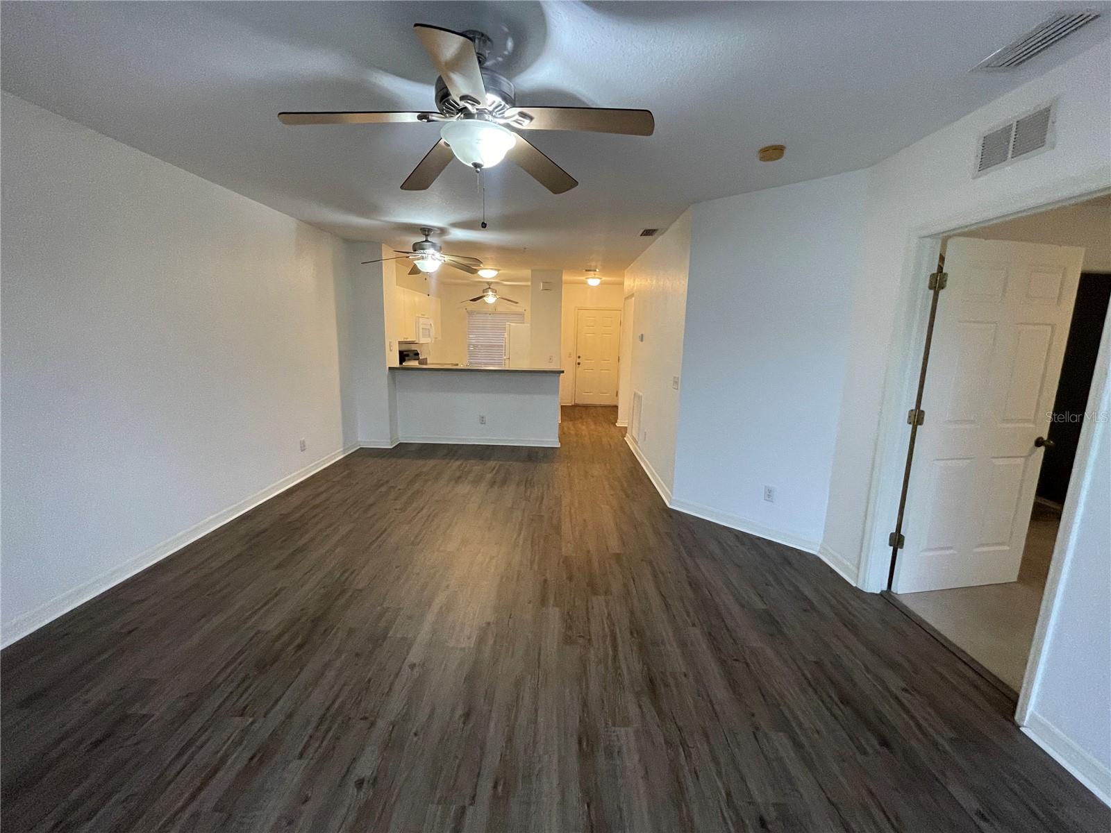 2061 WILLOW HAMMOCK CIR #106, PUNTA GORDA, FL, 33983