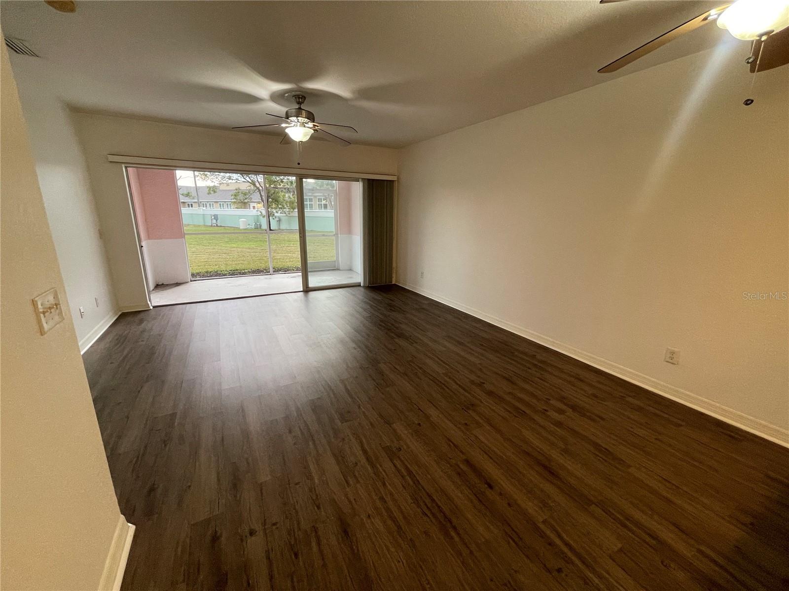 2061 WILLOW HAMMOCK CIR #106, PUNTA GORDA, FL, 33983