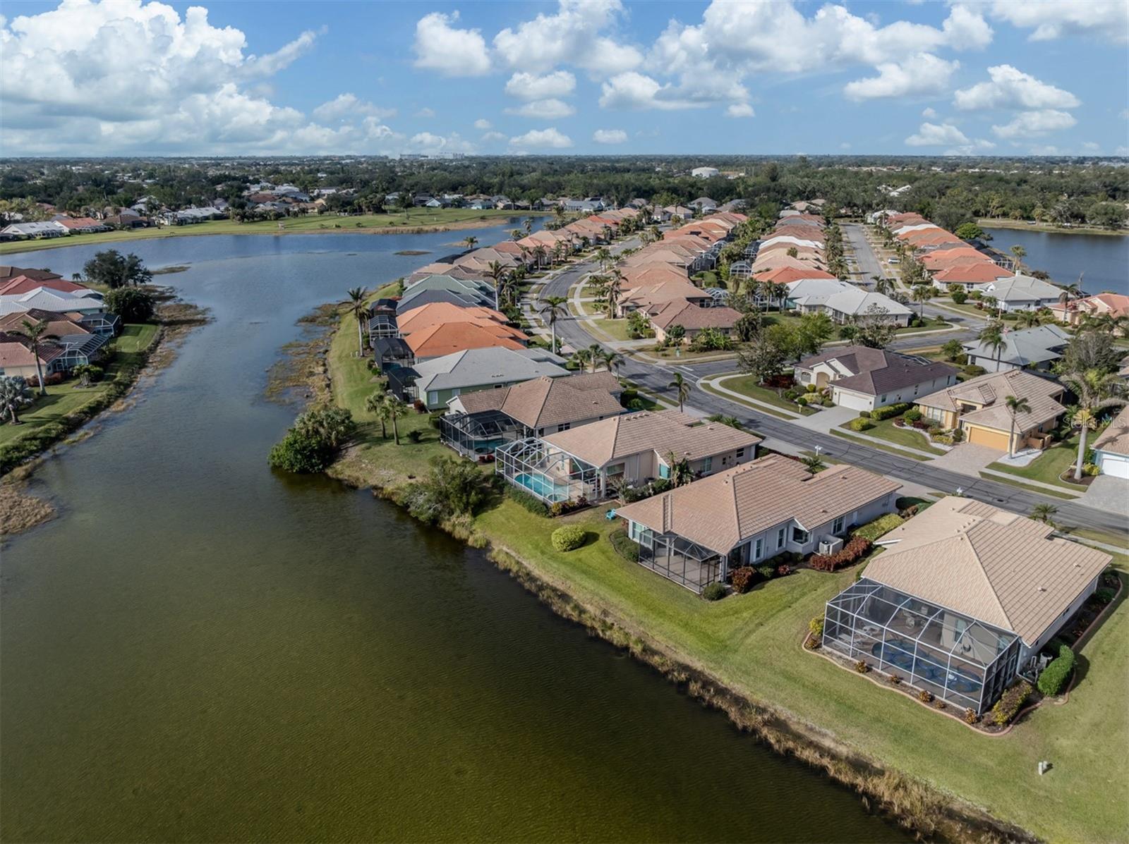 651 LAKESCENE DR, VENICE, FL, 34293