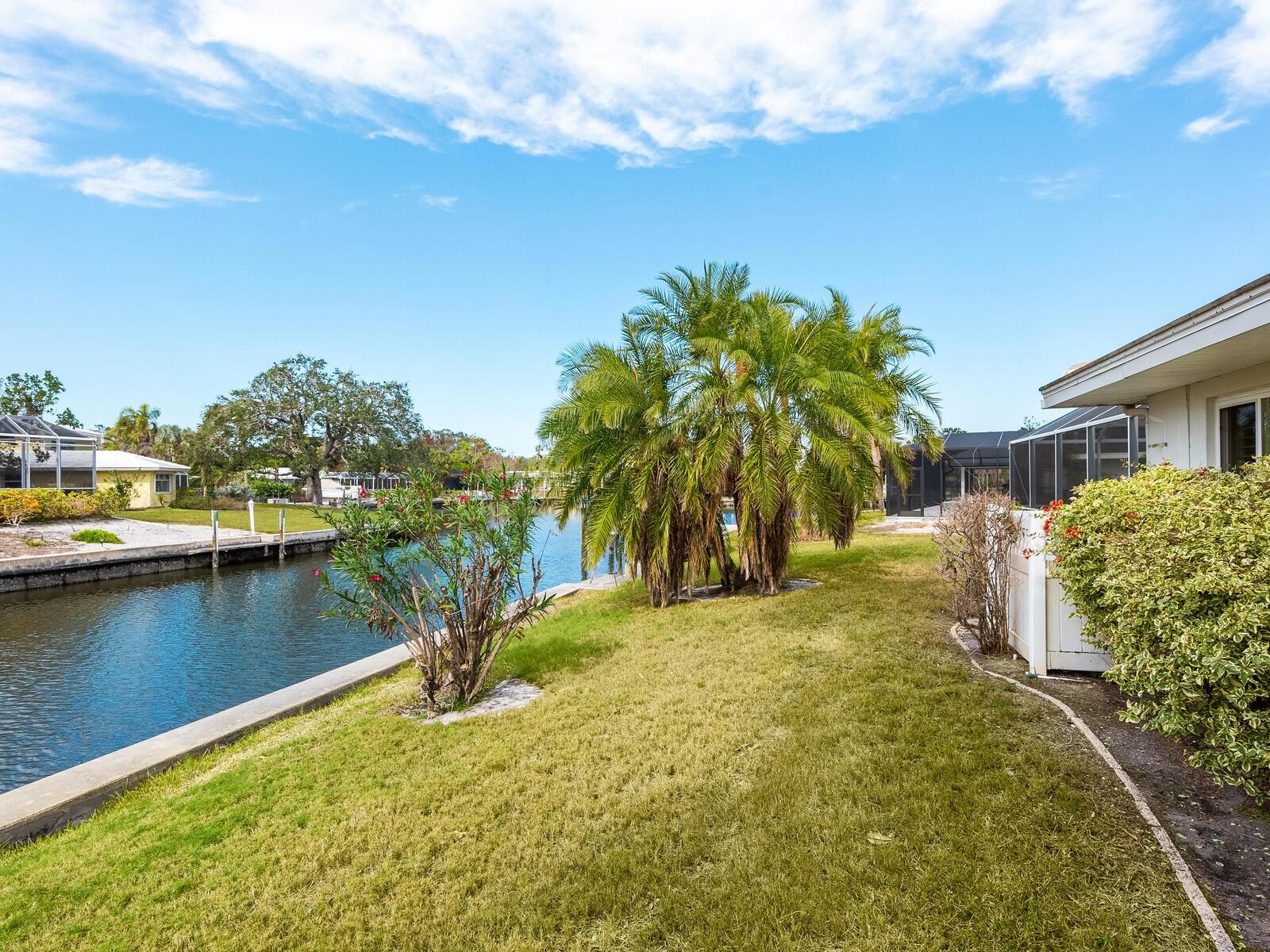 5560 SHADOW LAWN DR, SARASOTA, FL, 34242