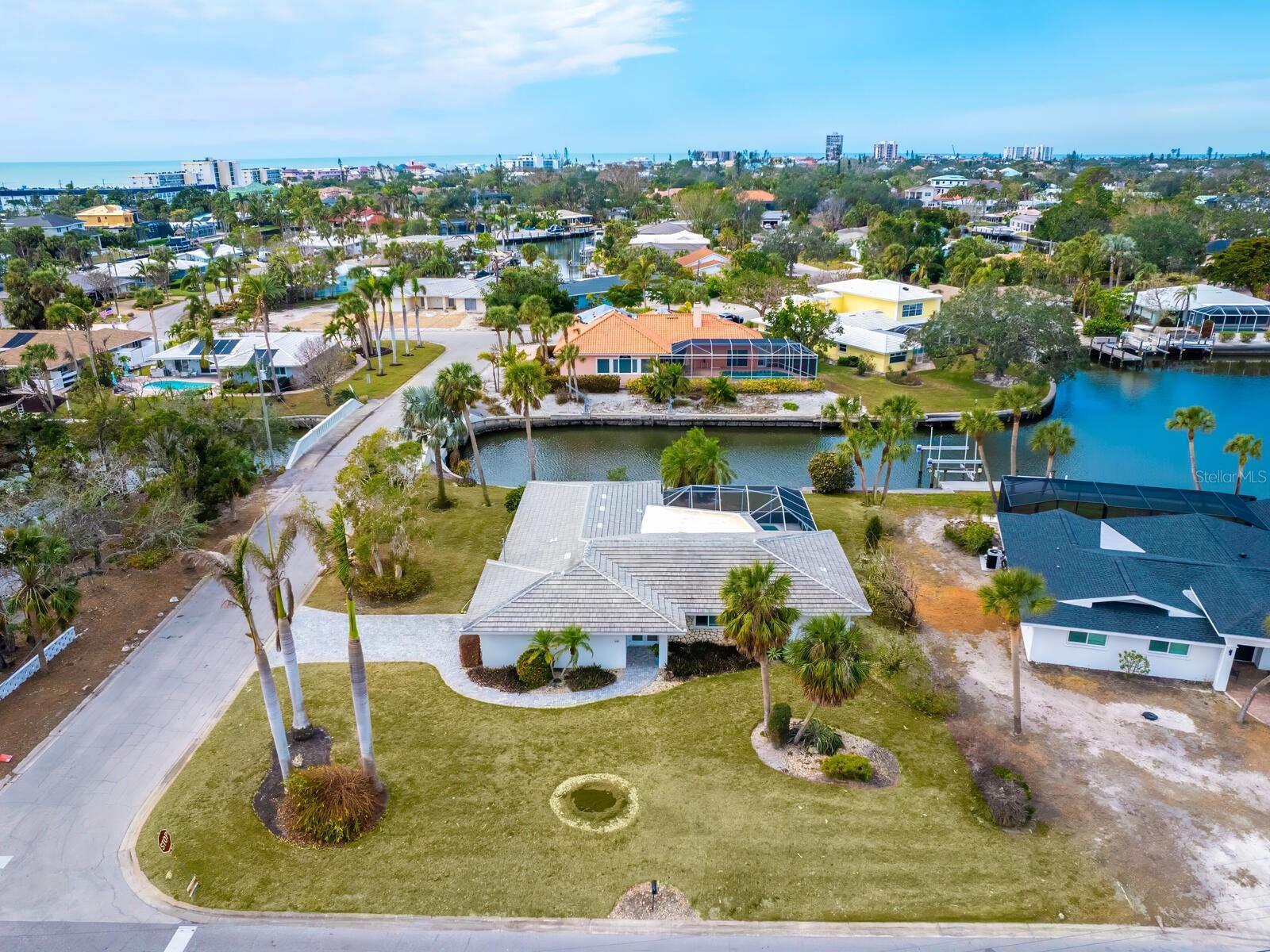 5560 SHADOW LAWN DR, SARASOTA, FL, 34242
