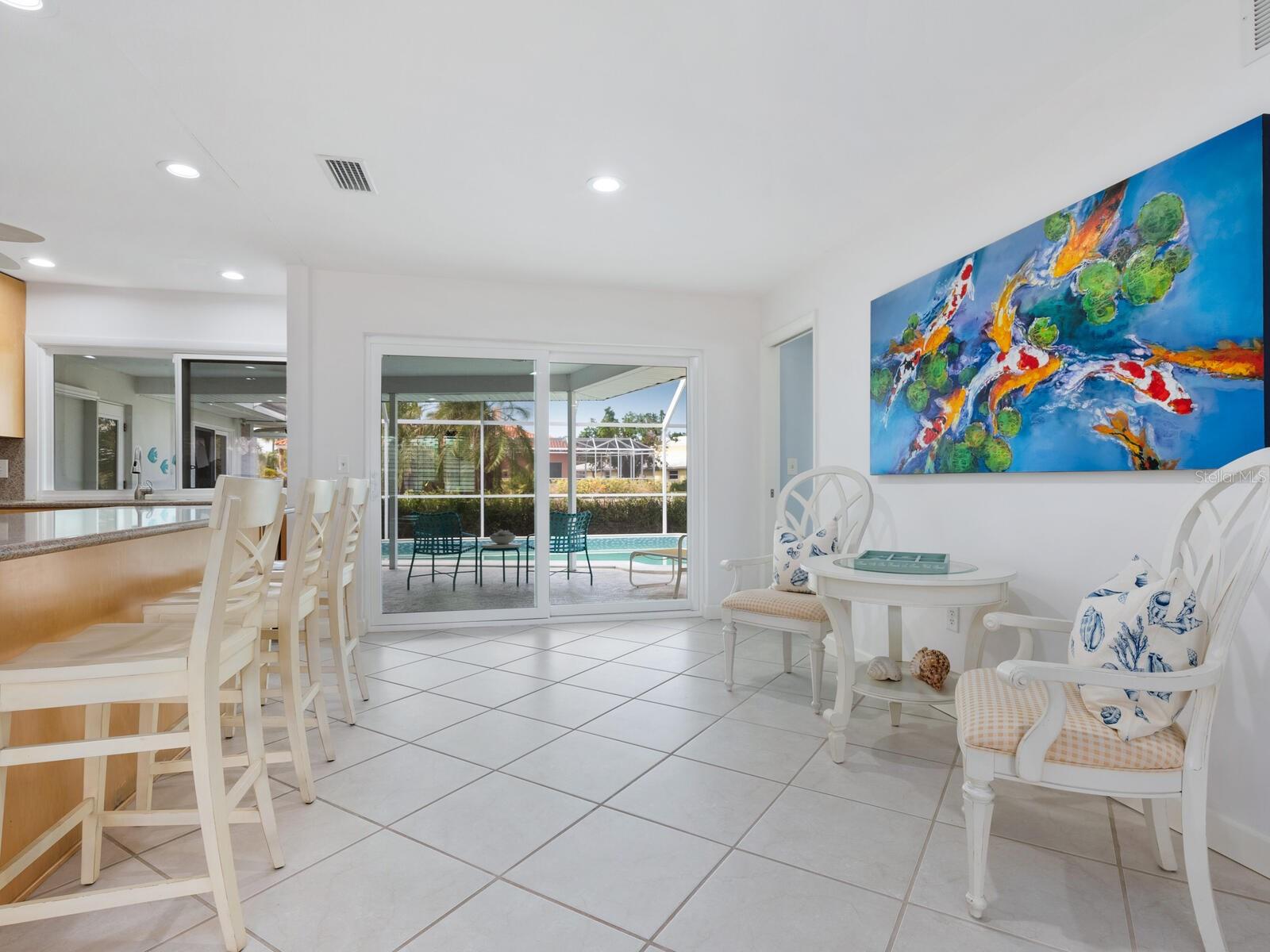 5560 SHADOW LAWN DR, SARASOTA, FL, 34242