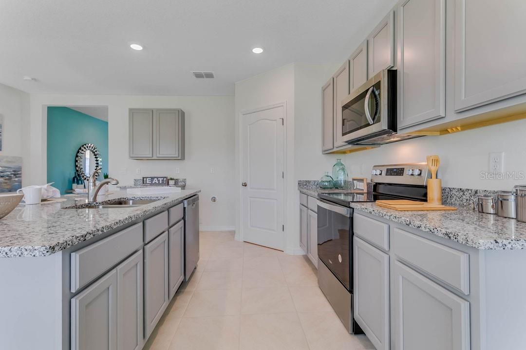 3842 ROYAL AZALEA WAY, SANFORD, FL, 32773
