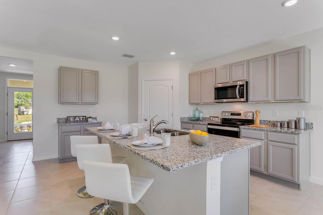 3842 ROYAL AZALEA WAY, SANFORD, FL, 32773