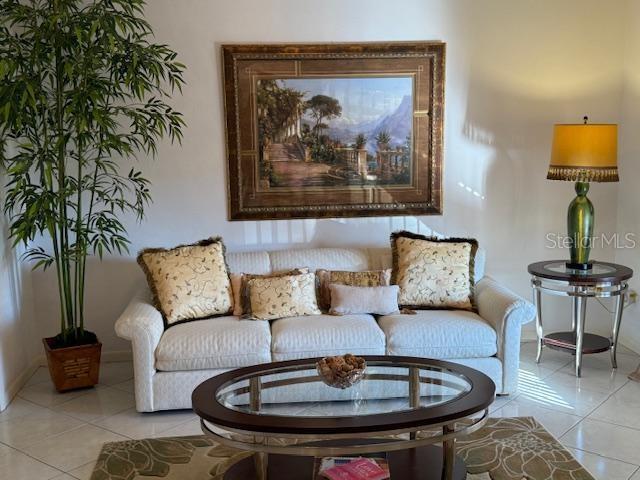 581 106TH AVE N, NAPLES, FL, 34108