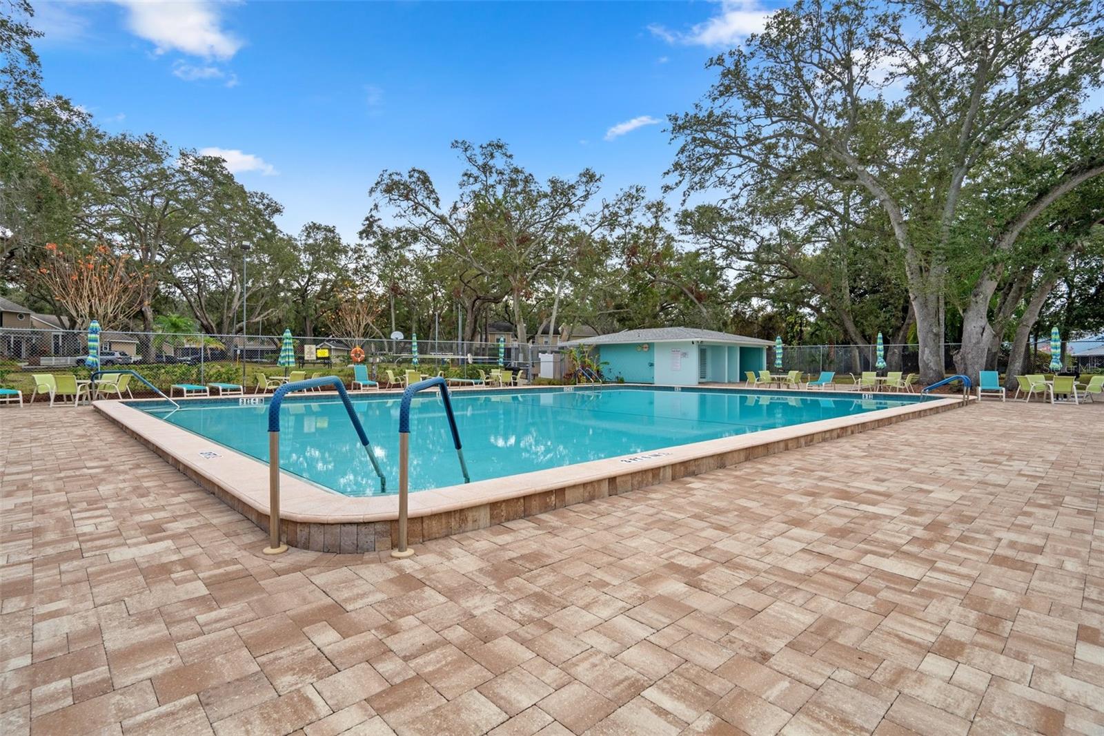 2422 HOUNDS TRL, PALM HARBOR, FL, 34683