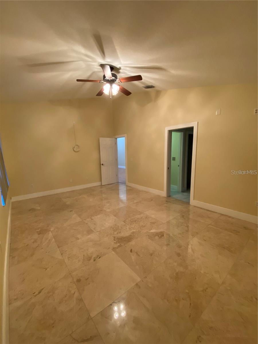 11011 CONNACHT WAY, TAMPA, FL, 33610