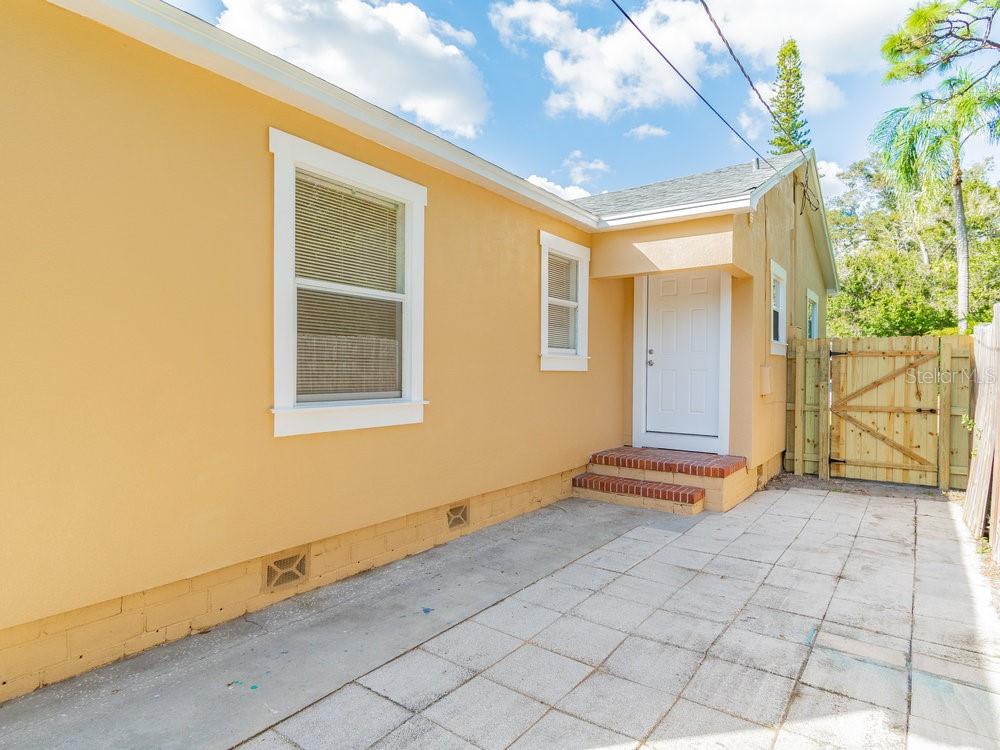 5150 5TH AVE S, ST PETERSBURG, FL, 33707