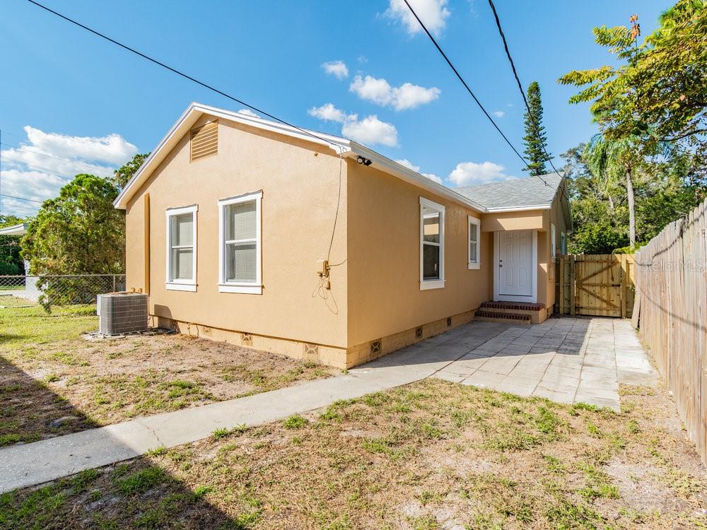 5150 5TH AVE S, ST PETERSBURG, FL, 33707