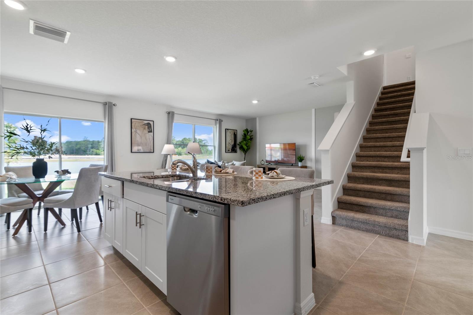 1264 BIG BASS DR, ORMOND BEACH, FL, 32174