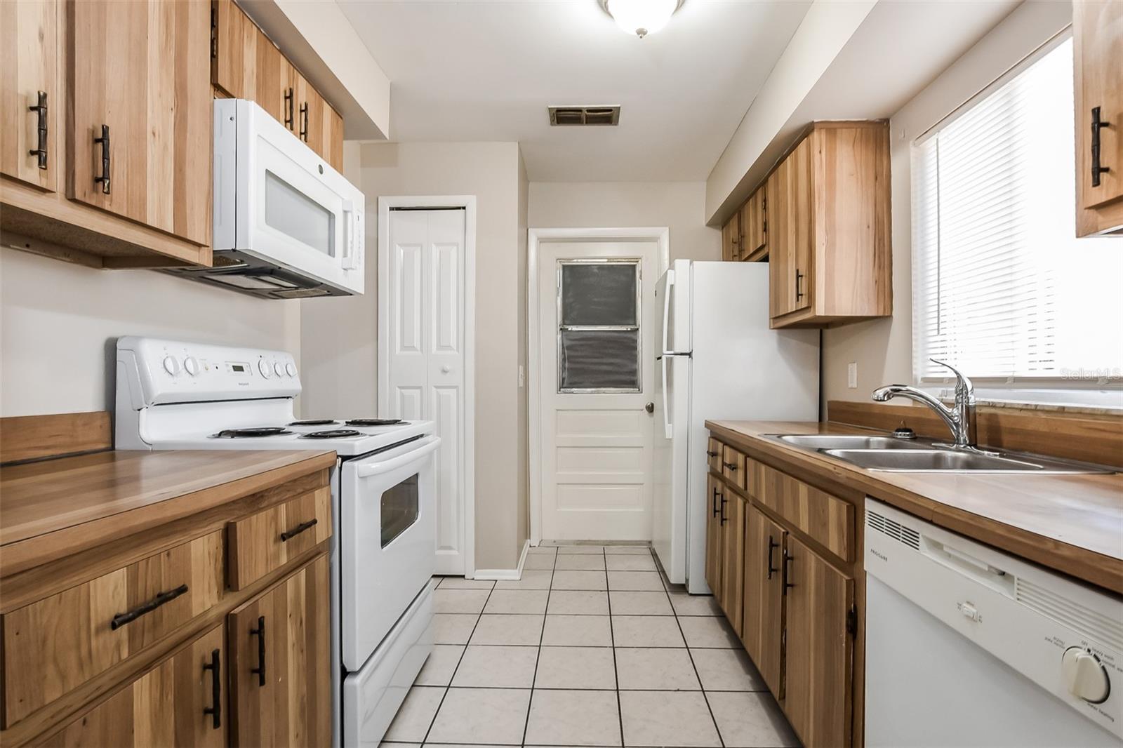 111 WILDWOOD DR, SANFORD, FL, 32773