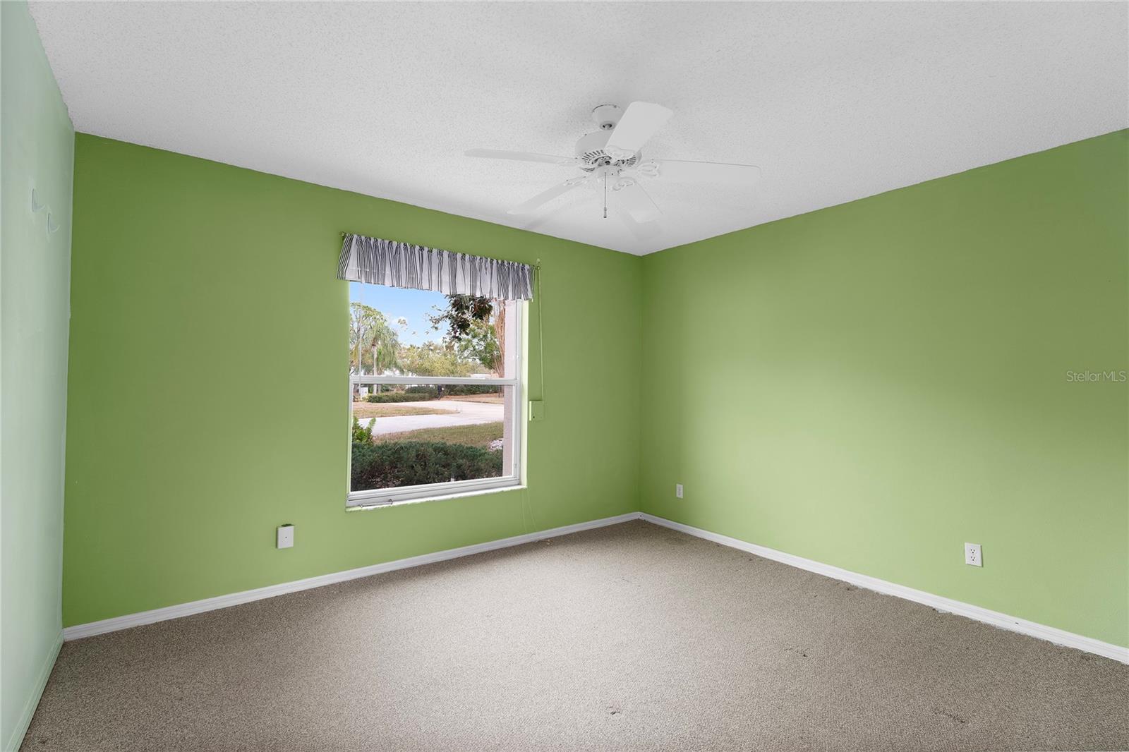 936 KINGS BLVD, SUN CITY CENTER, FL, 33573