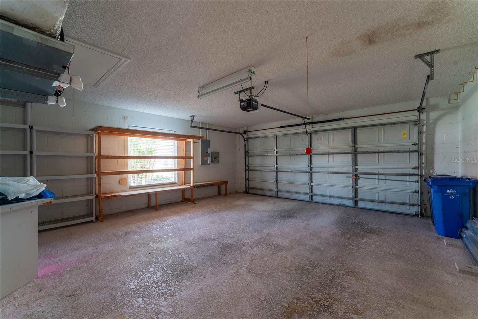 936 KINGS BLVD, SUN CITY CENTER, FL, 33573