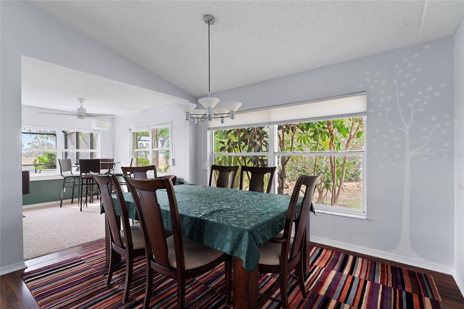 936 KINGS BLVD, SUN CITY CENTER, FL, 33573