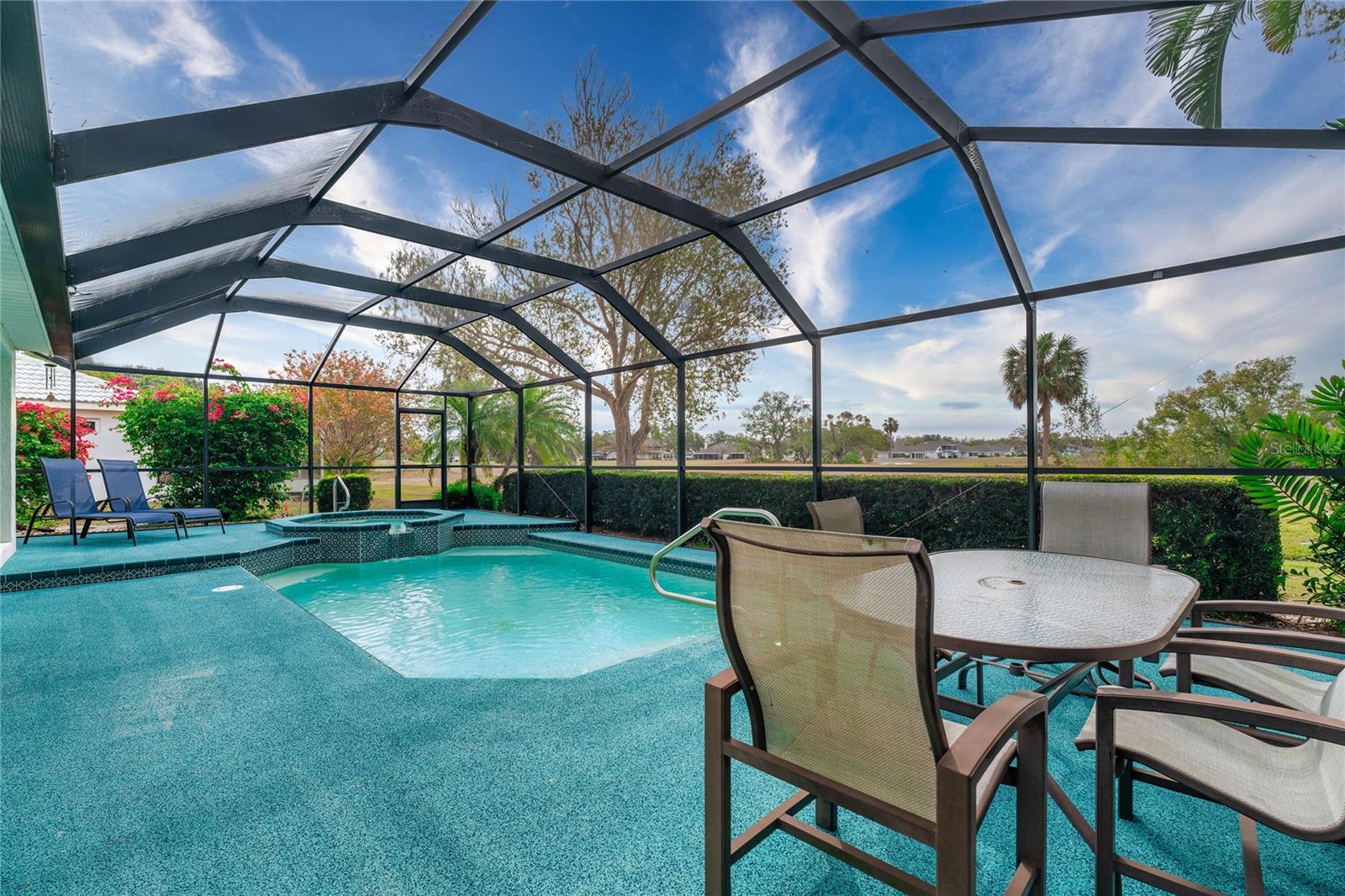 936 KINGS BLVD, SUN CITY CENTER, FL, 33573