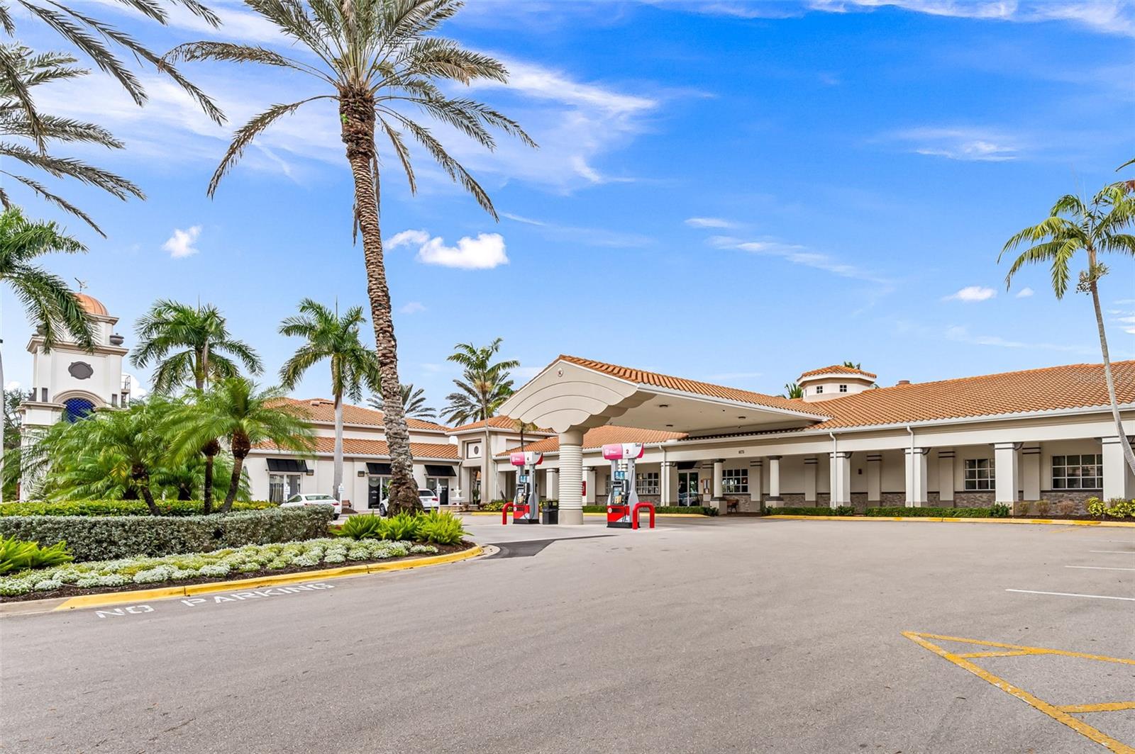 5508 ISLANDWALK CIR, NAPLES, FL, 34119