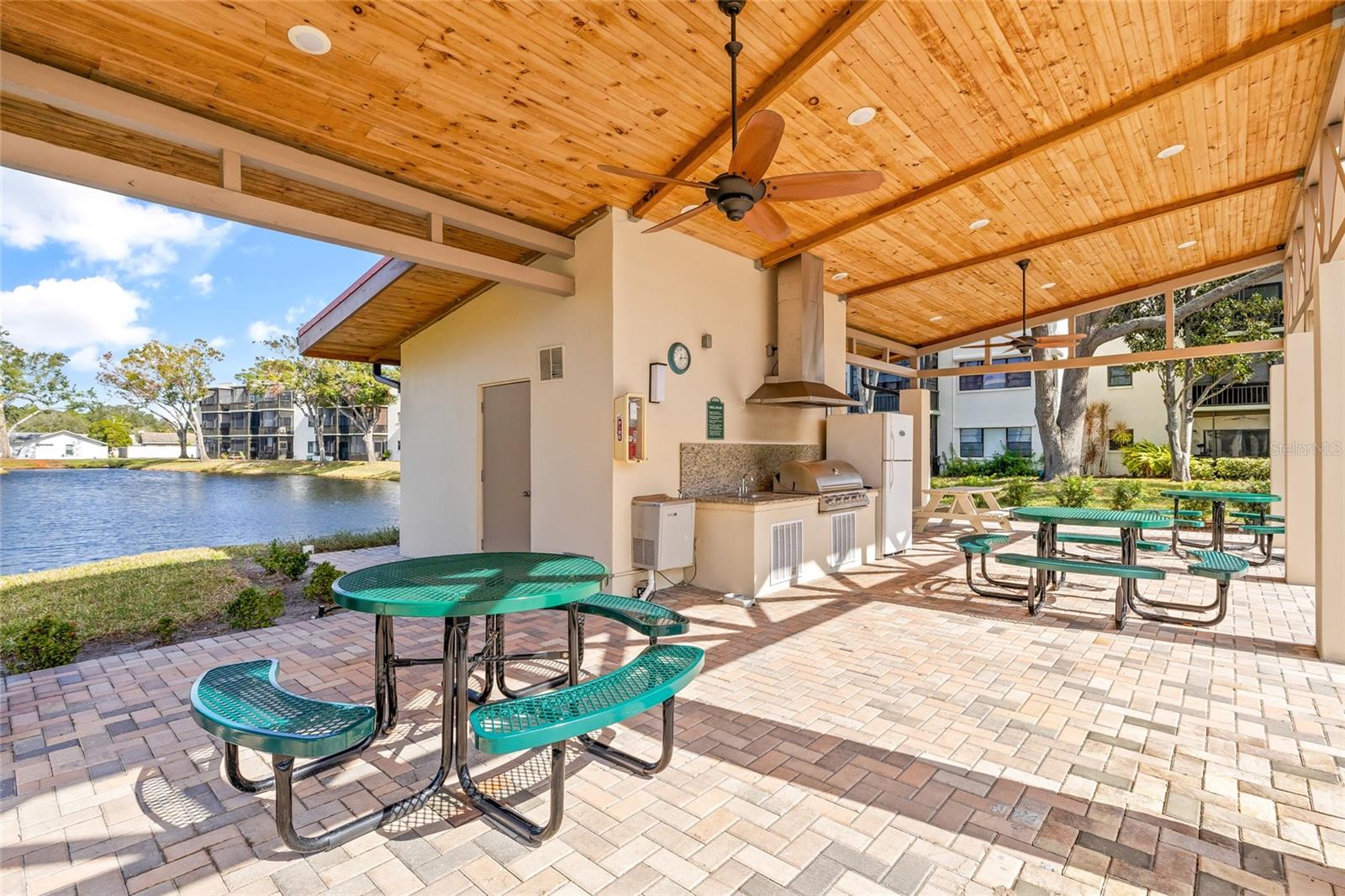 5980 TERRACE PARK DR N #203, ST PETERSBURG, FL, 33709
