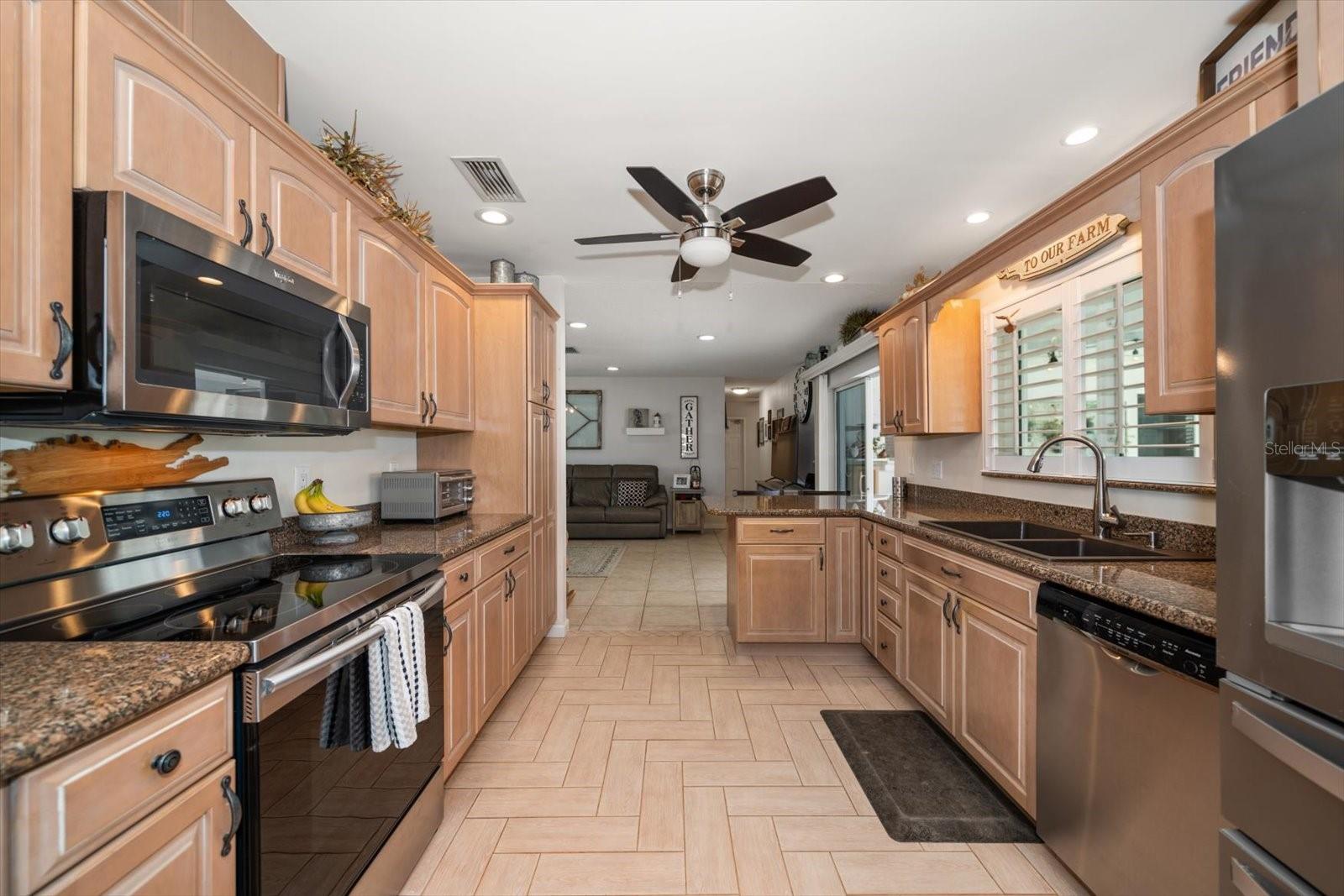 1761 EATON DR NE, CLEARWATER, FL, 33756