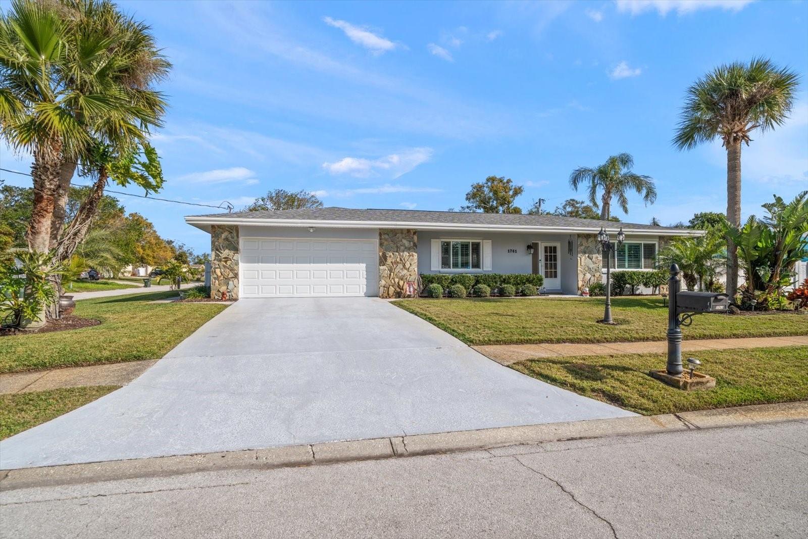 1761 EATON DR NE, CLEARWATER, FL, 33756
