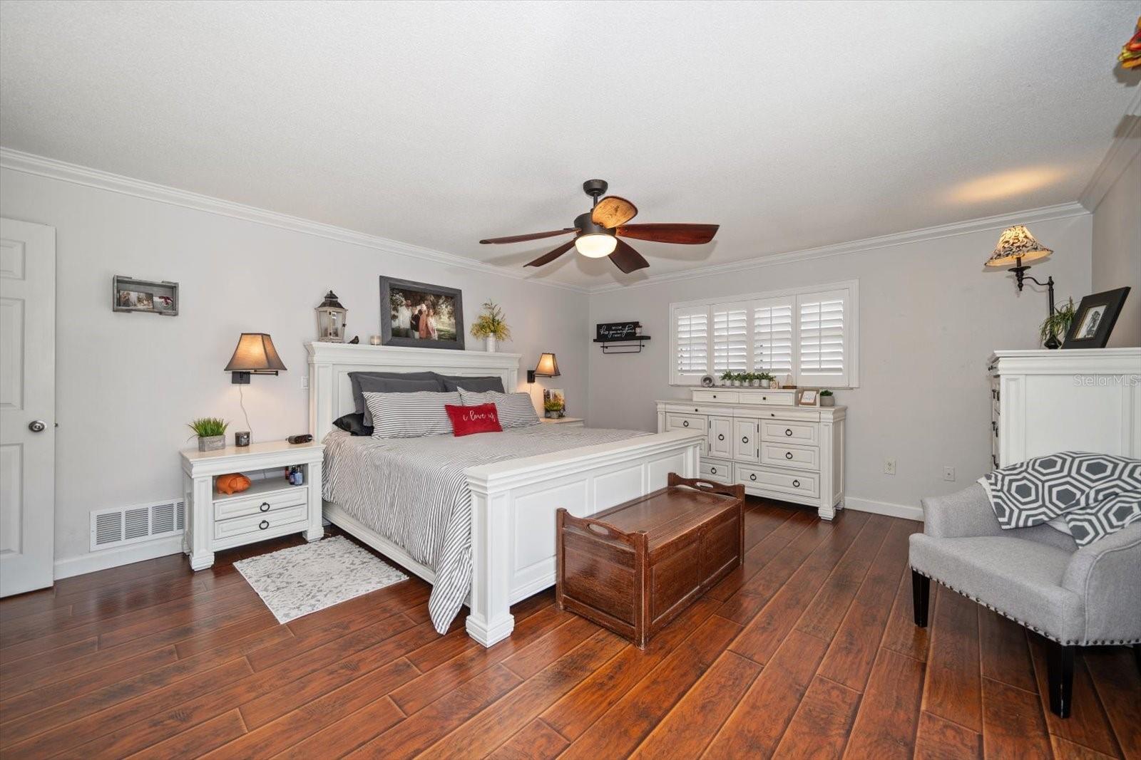 1761 EATON DR NE, CLEARWATER, FL, 33756