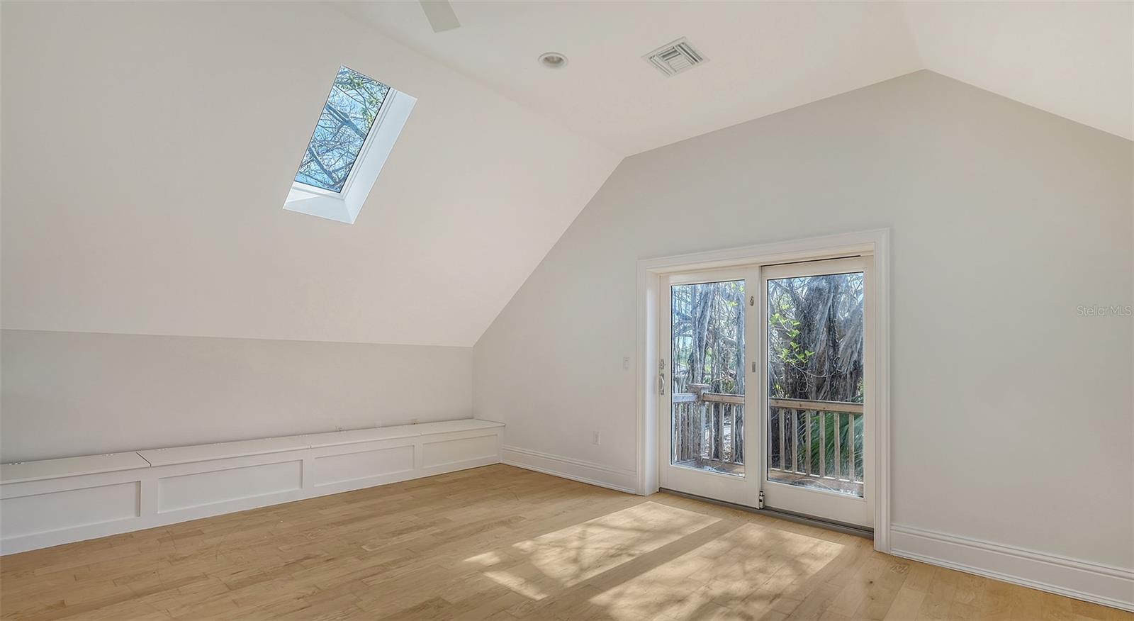 7429 SANDERLING RD, SARASOTA, FL, 34242