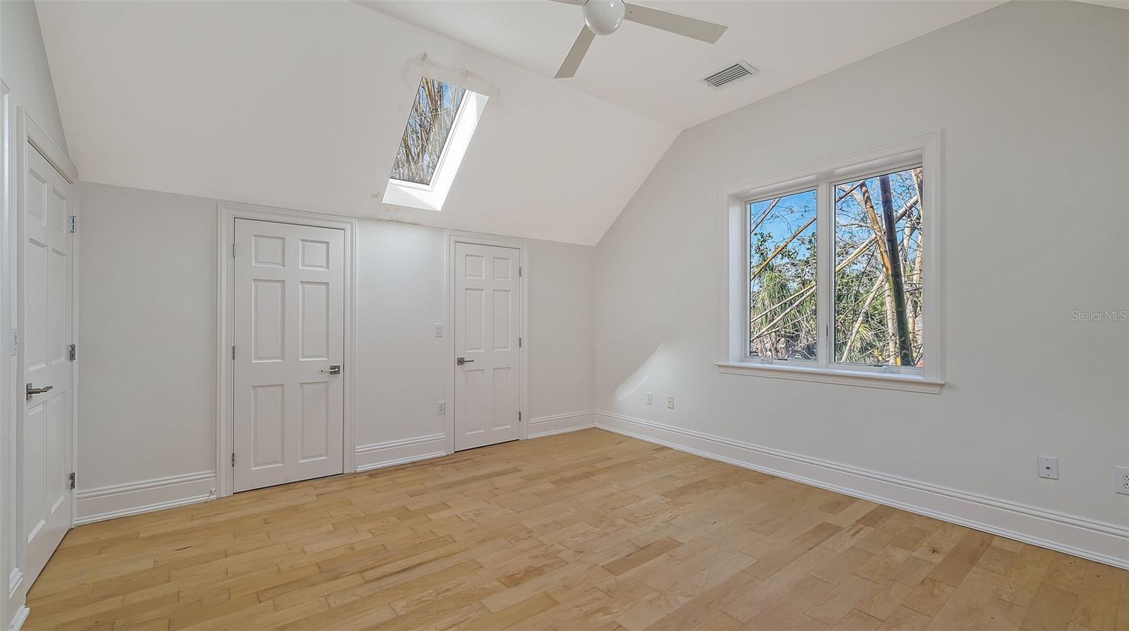 7429 SANDERLING RD, SARASOTA, FL, 34242