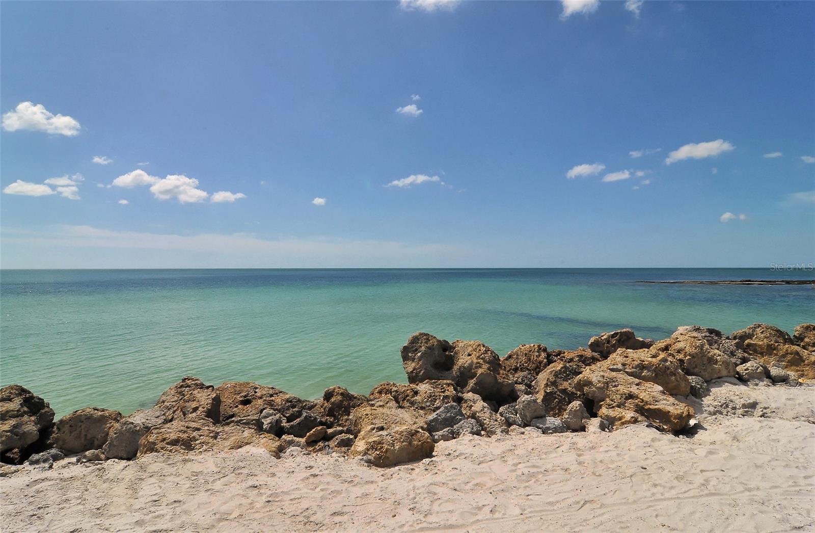 7429 SANDERLING RD, SARASOTA, FL, 34242