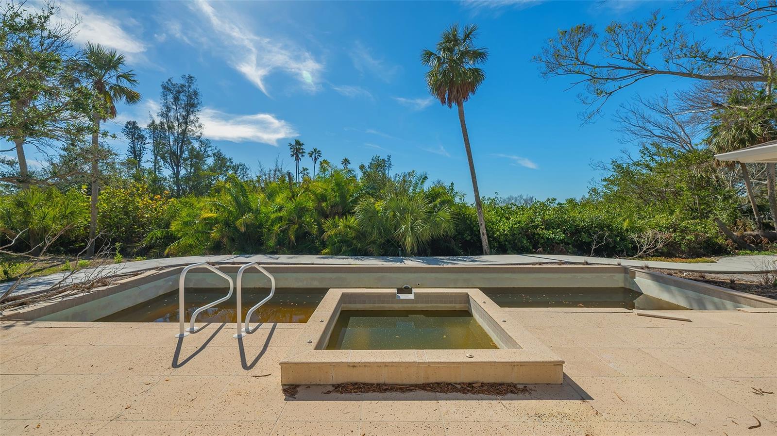 7429 SANDERLING RD, SARASOTA, FL, 34242