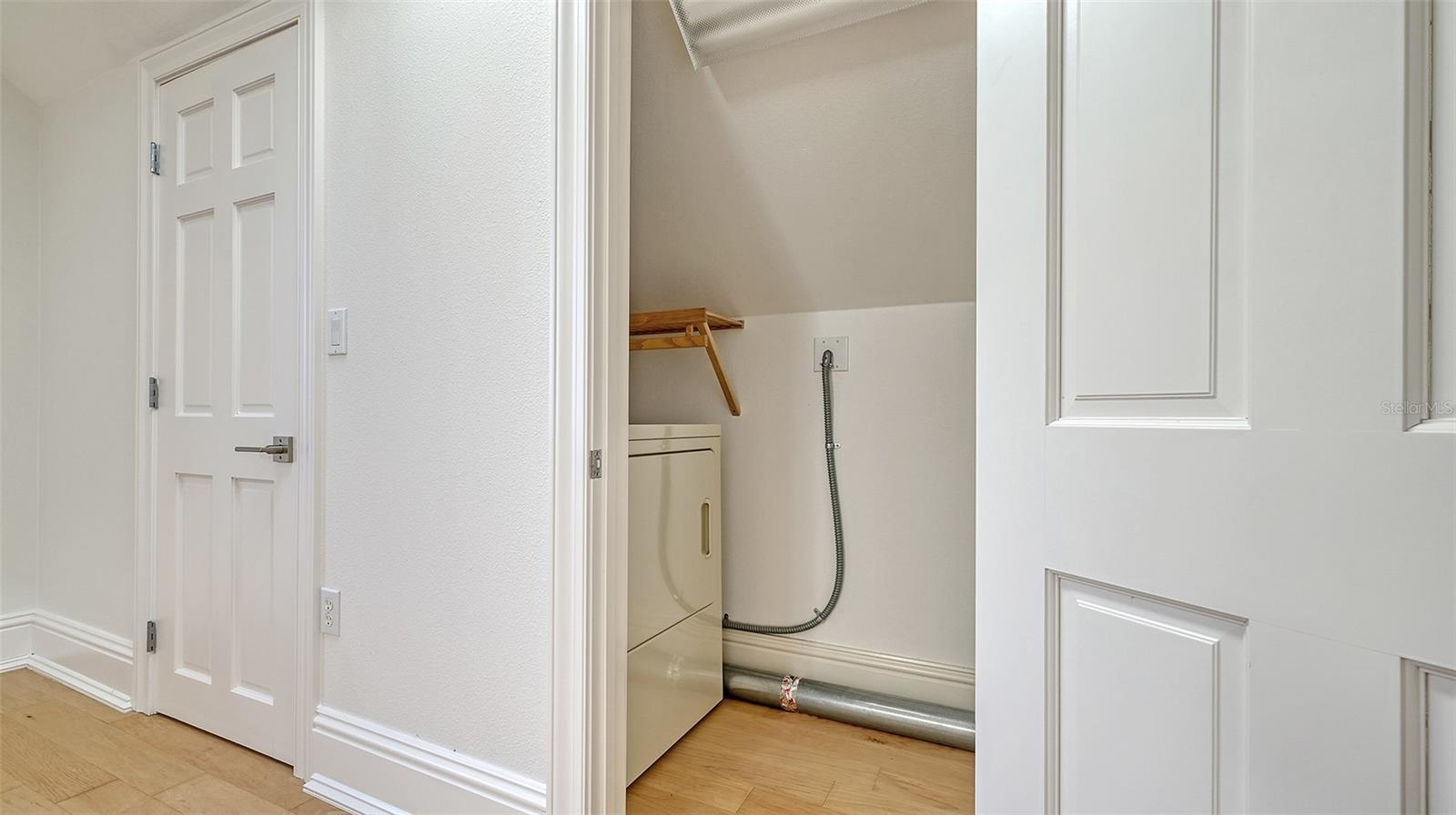 7429 SANDERLING RD, SARASOTA, FL, 34242