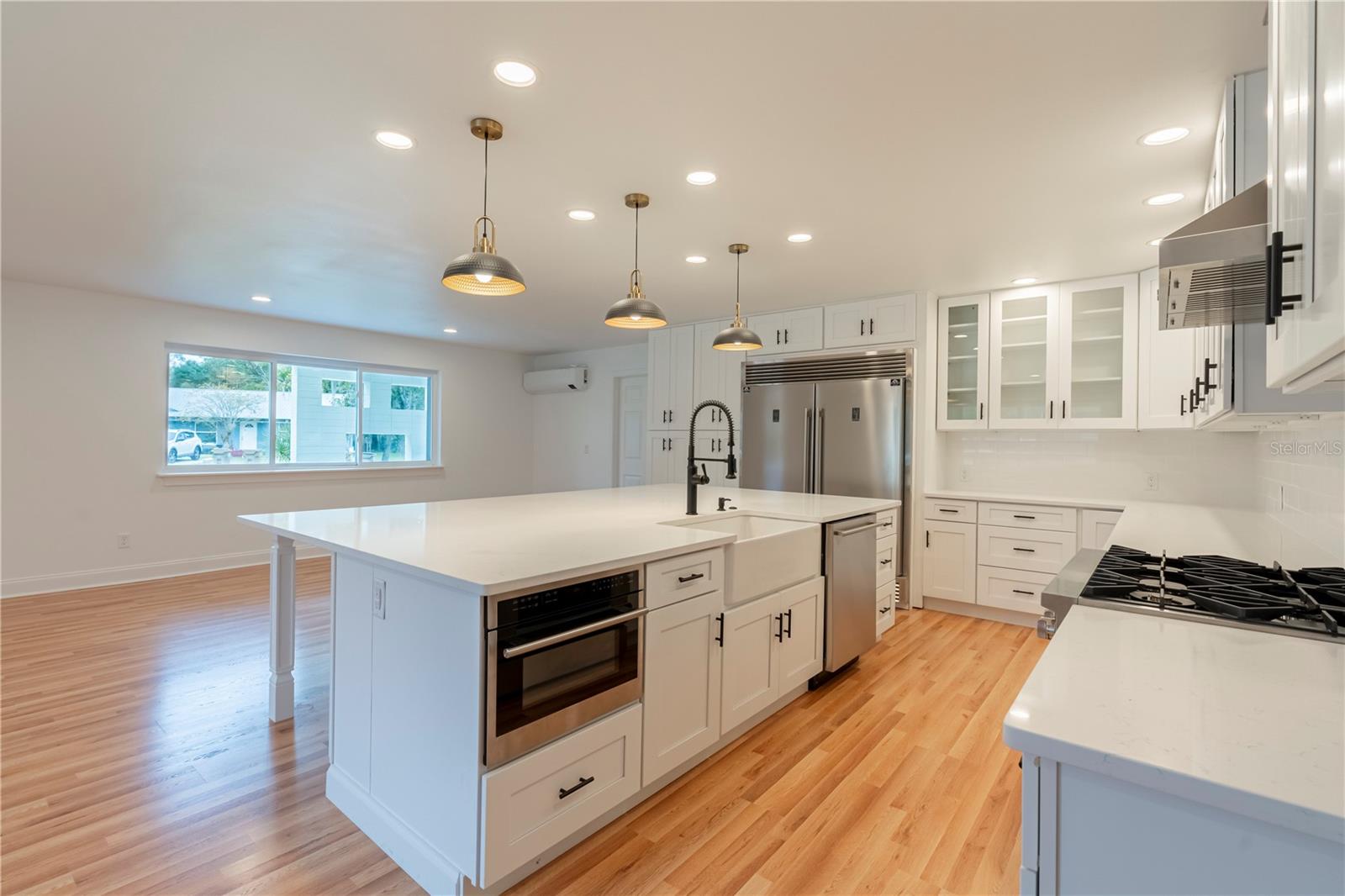 25335 TROON AVE, SORRENTO, FL, 32776
