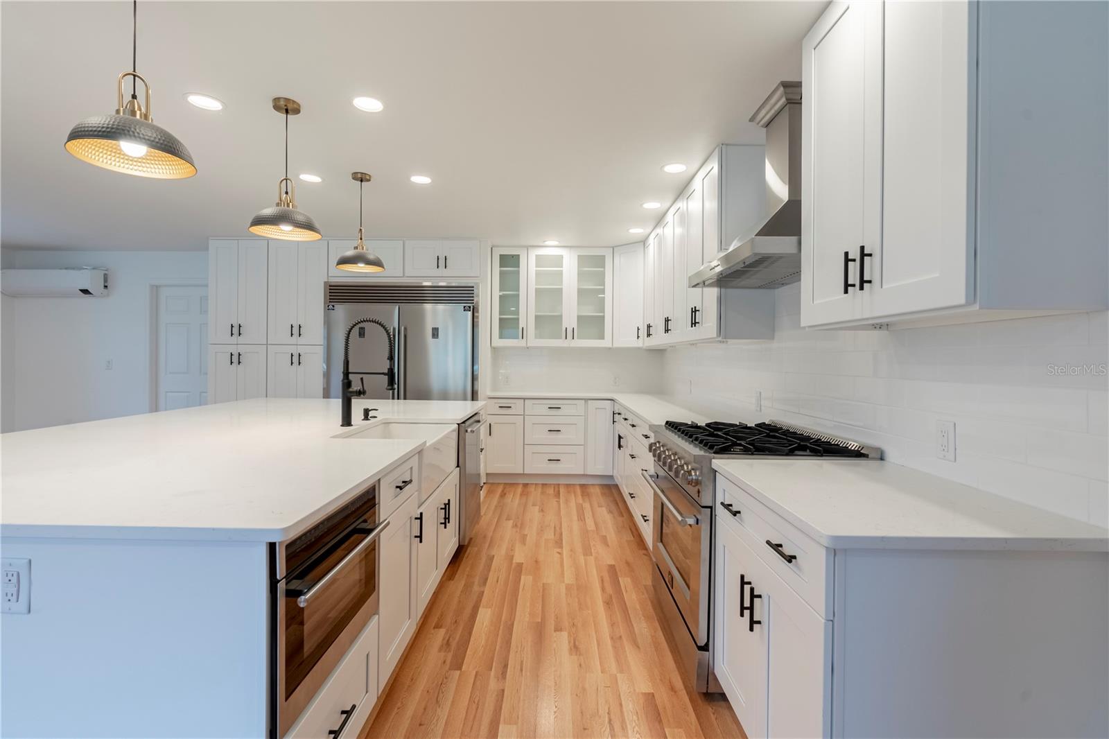 25335 TROON AVE, SORRENTO, FL, 32776