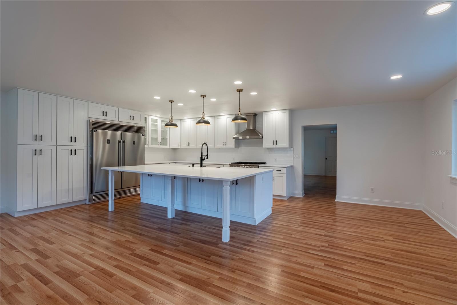 25335 TROON AVE, SORRENTO, FL, 32776
