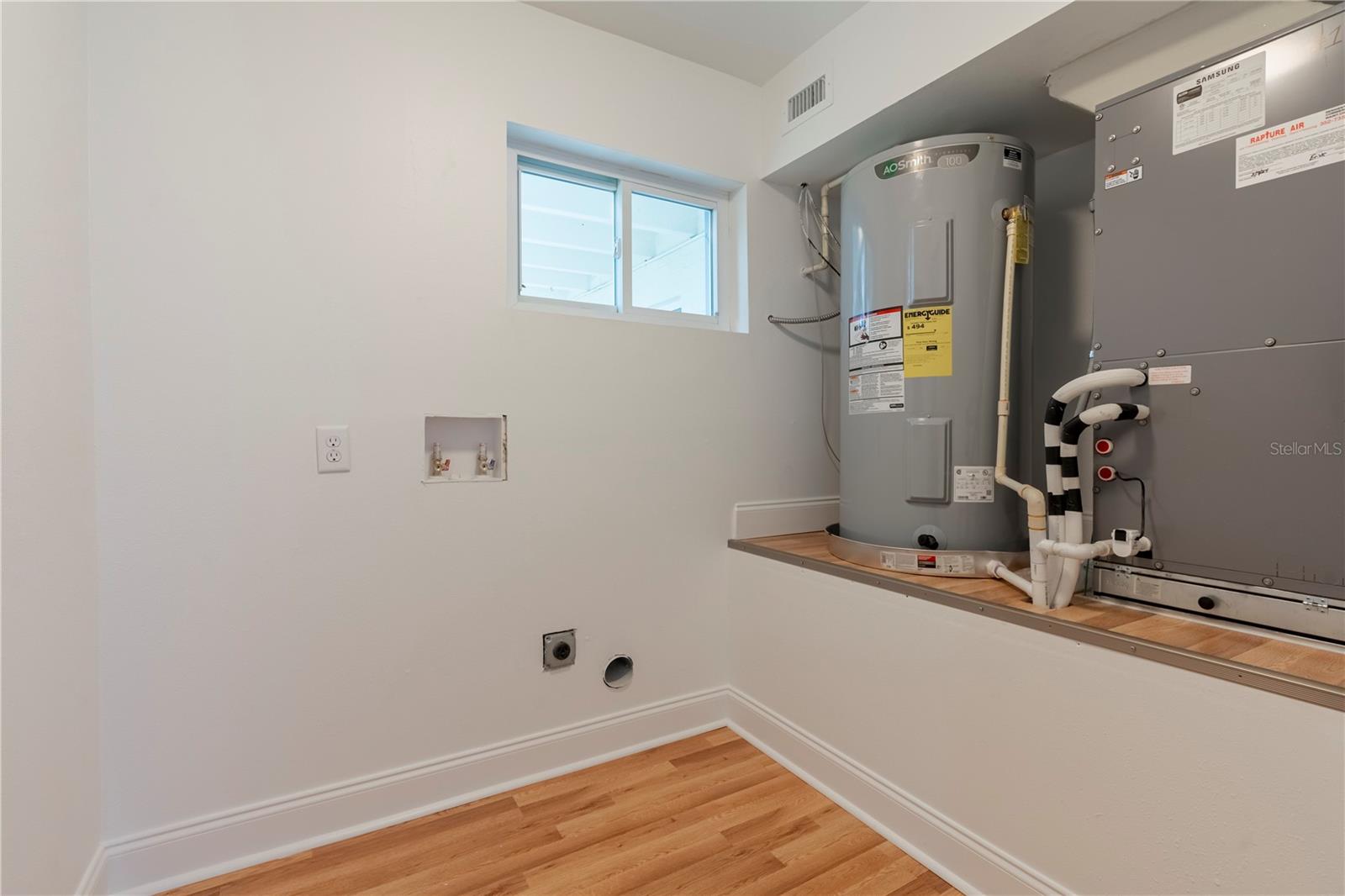 25335 TROON AVE, SORRENTO, FL, 32776