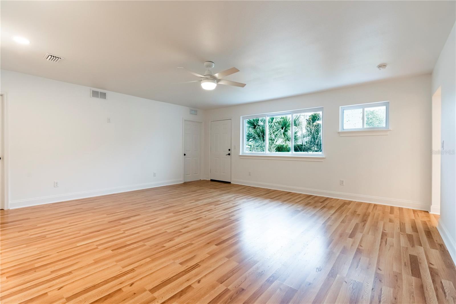 25335 TROON AVE, SORRENTO, FL, 32776