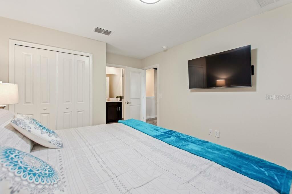 1257 CHALLENGE DR, DAVENPORT, FL, 33896