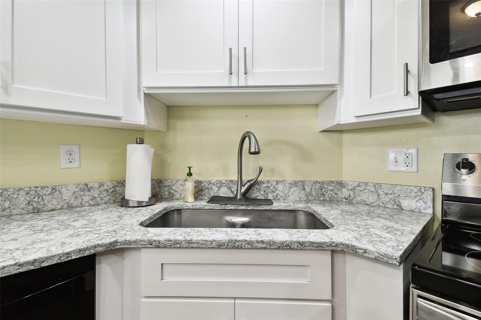 3220 CHERRY HILL CIR S, LAKELAND, FL, 33810
