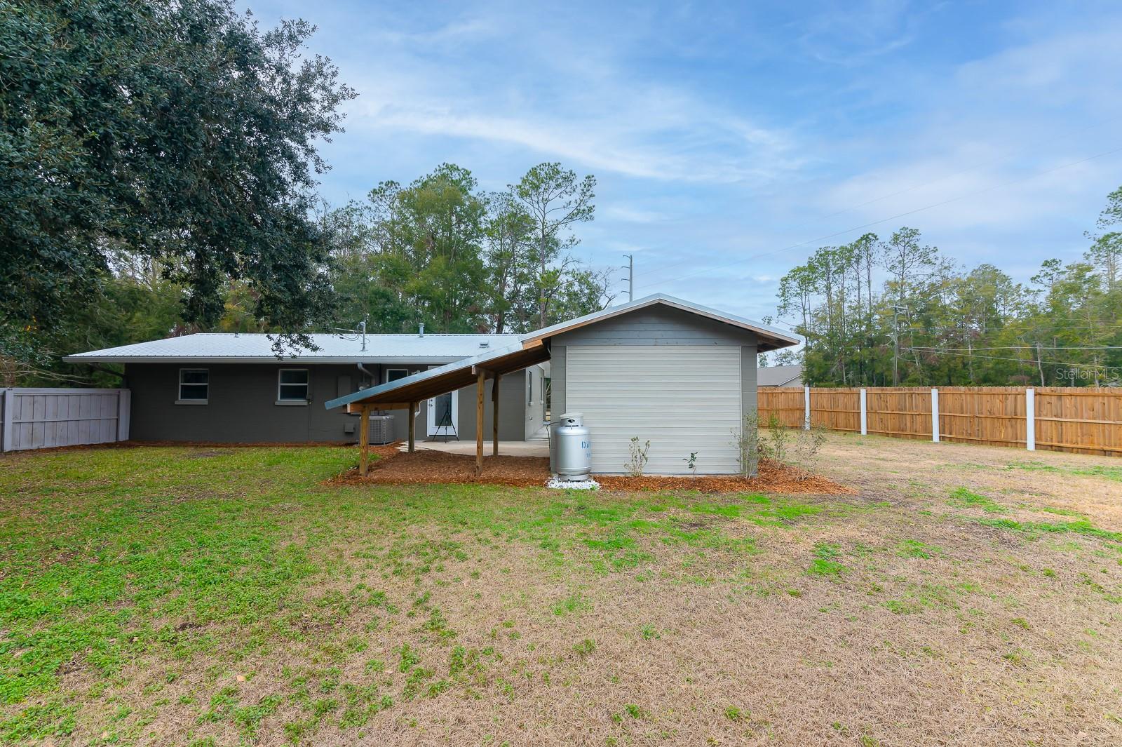 17393 SOUTHSIDE CT, HIGH SPRINGS, FL, 32643