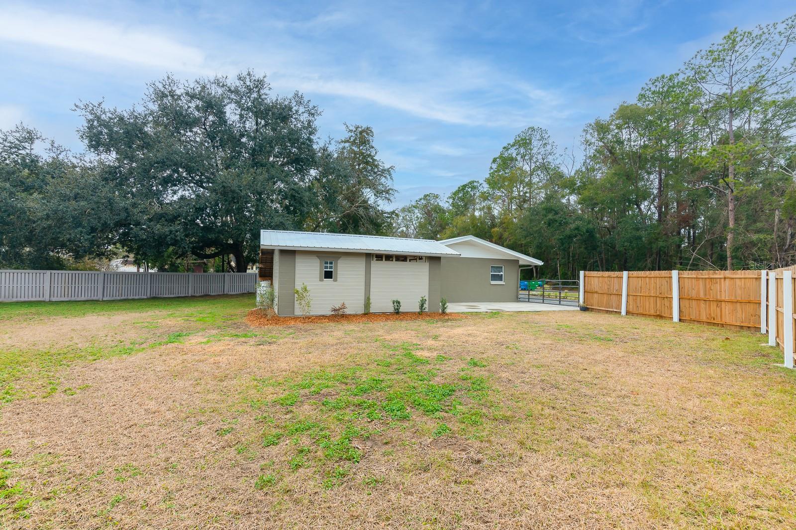 17393 SOUTHSIDE CT, HIGH SPRINGS, FL, 32643