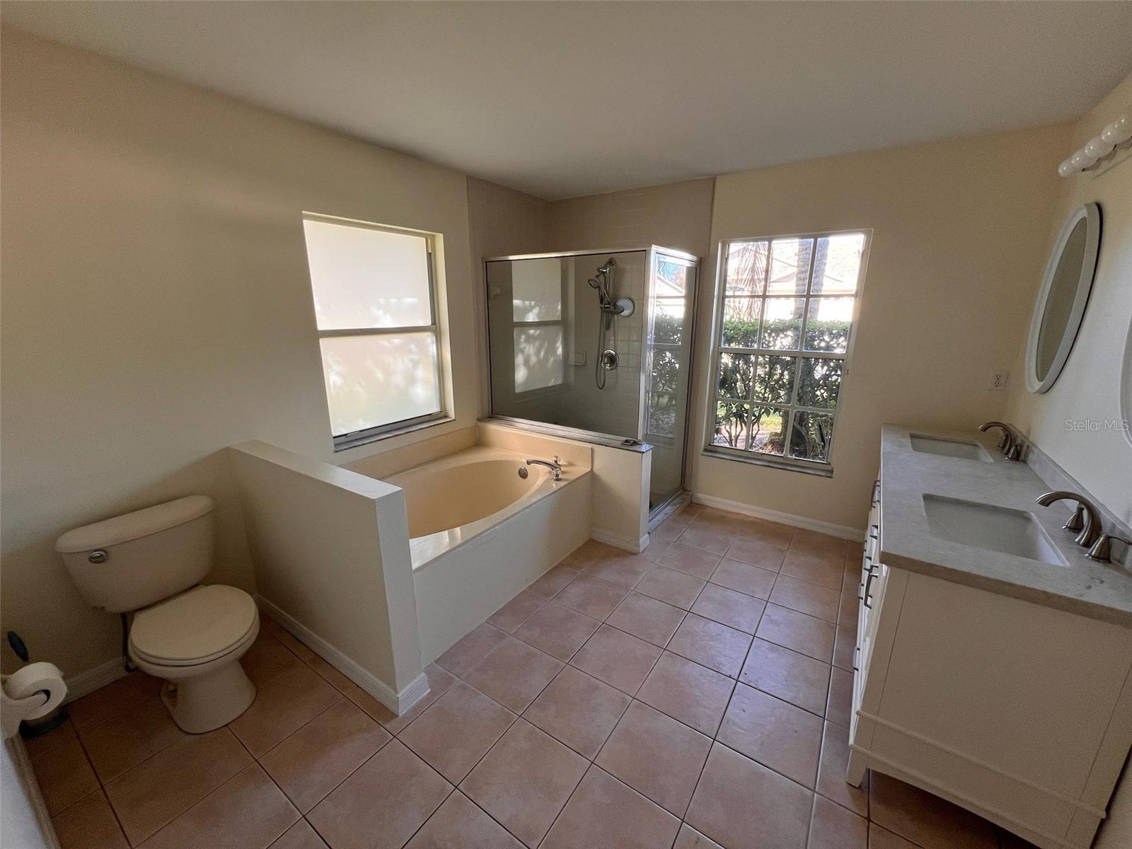 10810 DEARDEN CIR, ORLANDO, FL, 32817