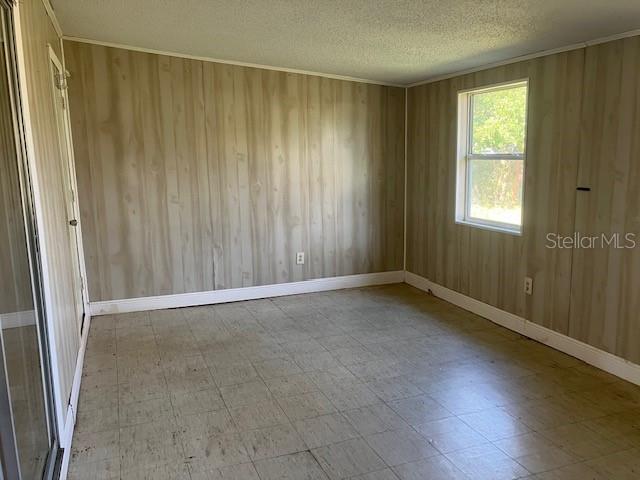 2381 FAIRGREN AVE, DELTONA, FL, 32738