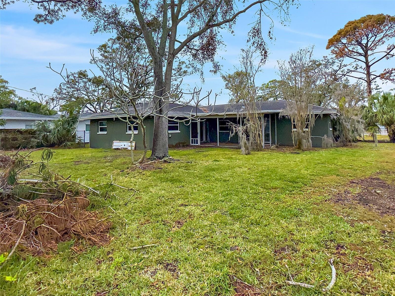 5225 VENETIAN BLVD NE, ST PETERSBURG, FL, 33703