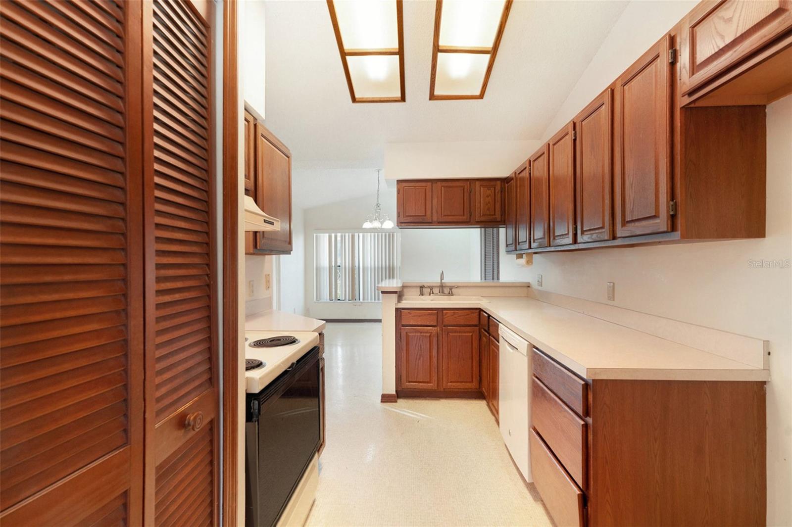 8504 YEARLING LN, NEW PORT RICHEY, FL, 34653