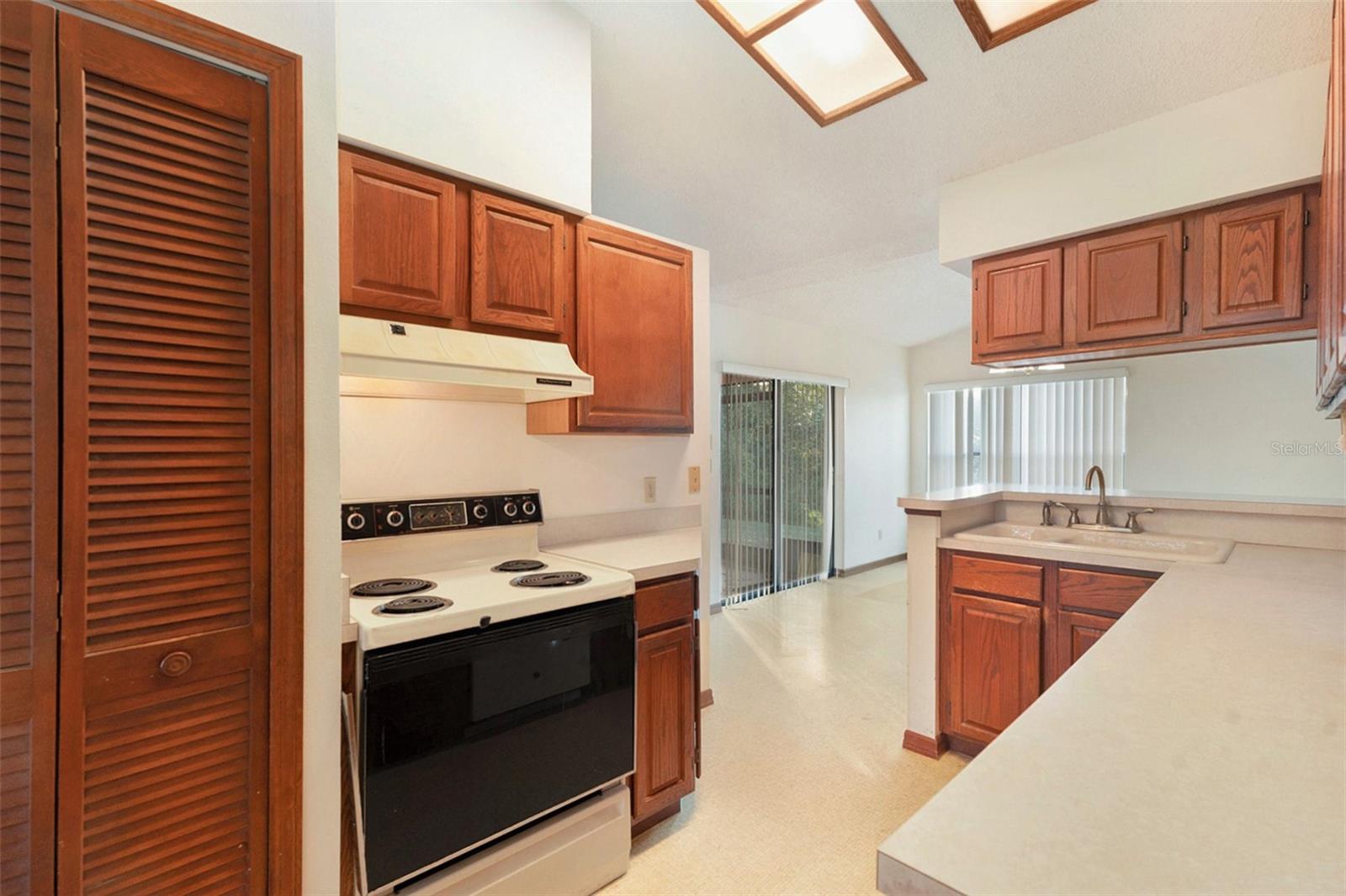 8504 YEARLING LN, NEW PORT RICHEY, FL, 34653