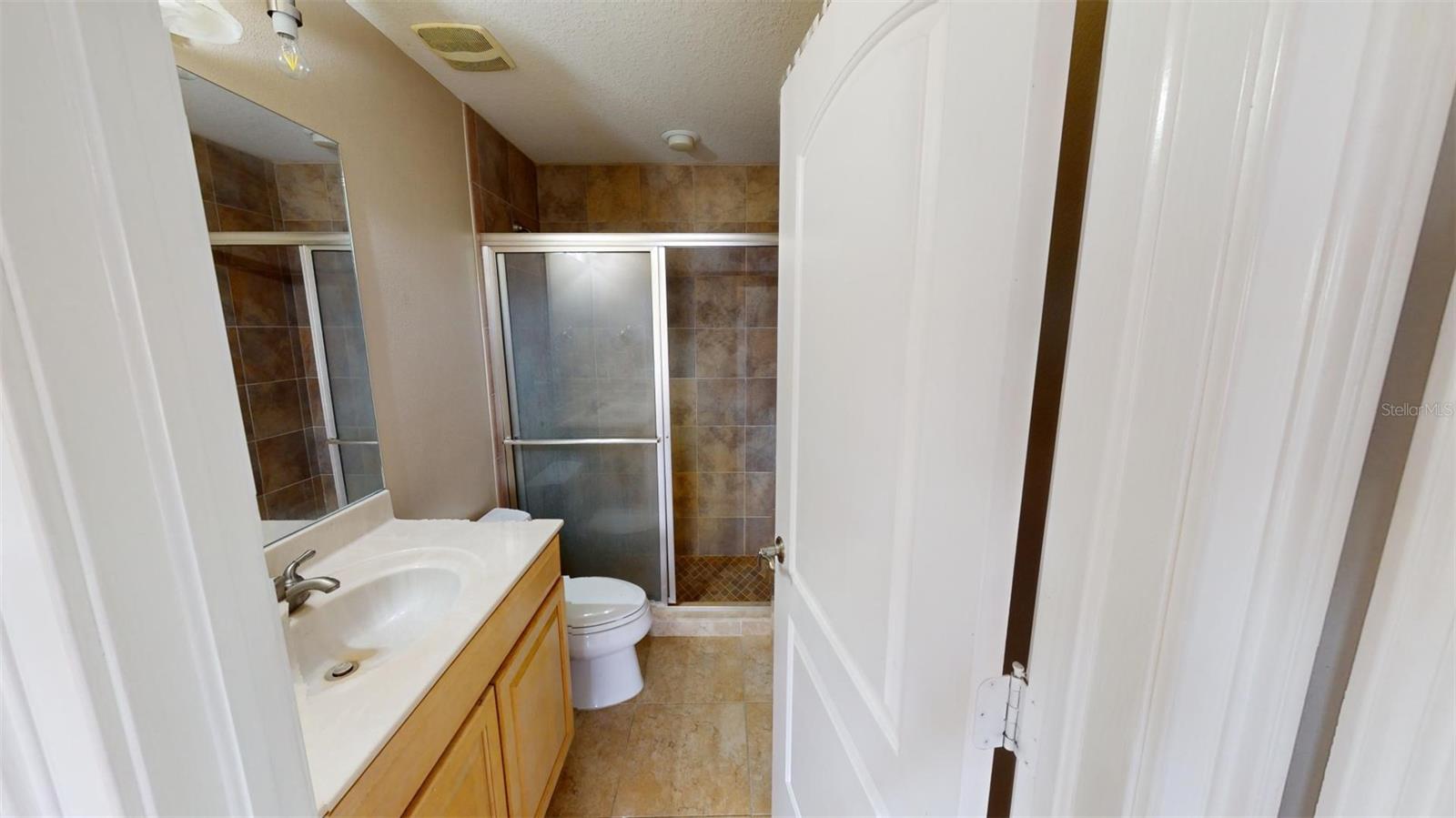 13033 MCINTOSH LAKES LN, DOVER, FL, 33527